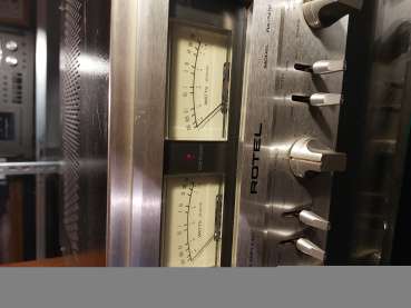 Preview: ROTEL RA 1412 größter Vollverstärker Bolide Klassiker Japan 1977